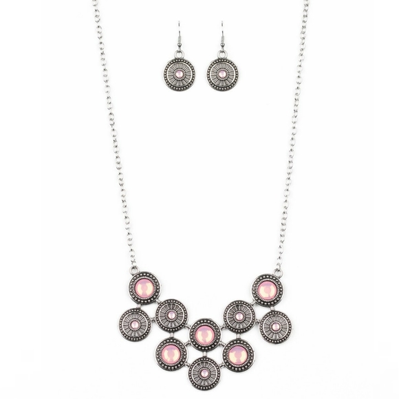 💝 5/$20 What's Your Star Sign Pink Necklace Set ✨ - Picture 2 of 2